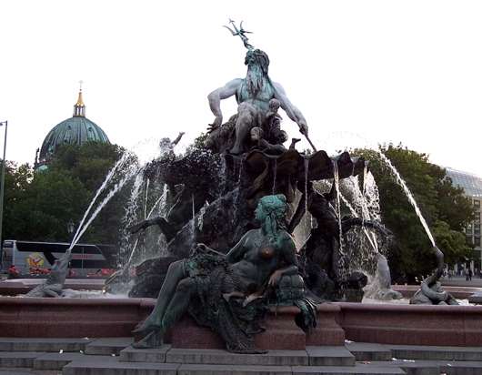 Neptunbrunnen am Alexanderplatz