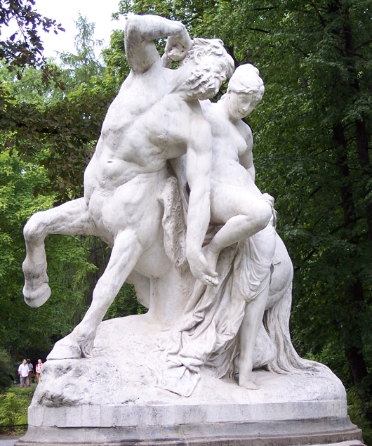 Statue des Pferdmannes - dem Sagittarius mit absteigender Frau